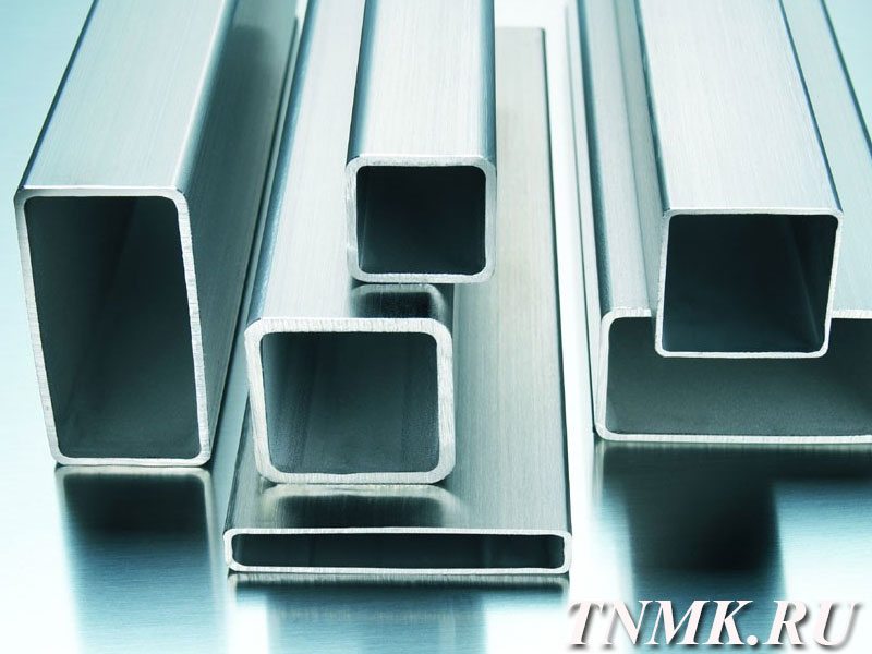 Труба алюминиевая квадратная 120х120х3 АД31Т1