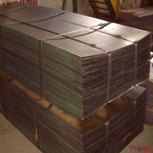 Полоса титановая 4х45 мм BT16